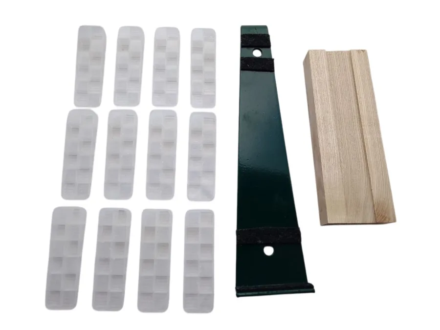 Verlegewerkzeug-Set für Laminat und Fertigparkett — Schlagklotz, Zugeisen und Abstandskeile