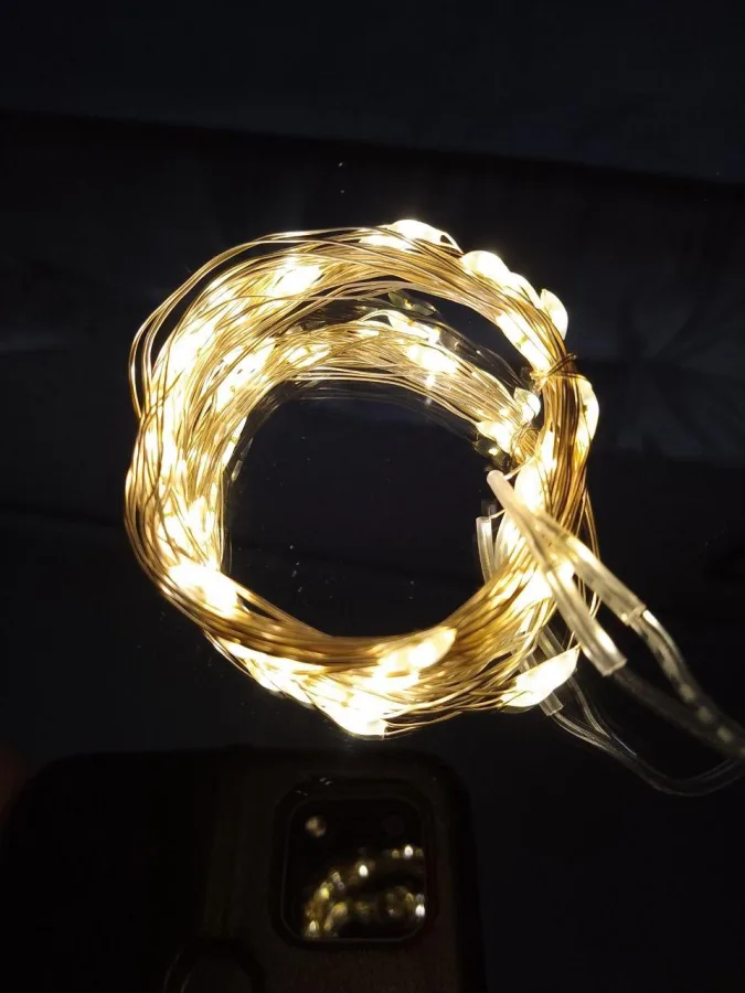 Battery-operated garland "LED drops" 3 m, 30 LEDs, warm white color — buy for room decor