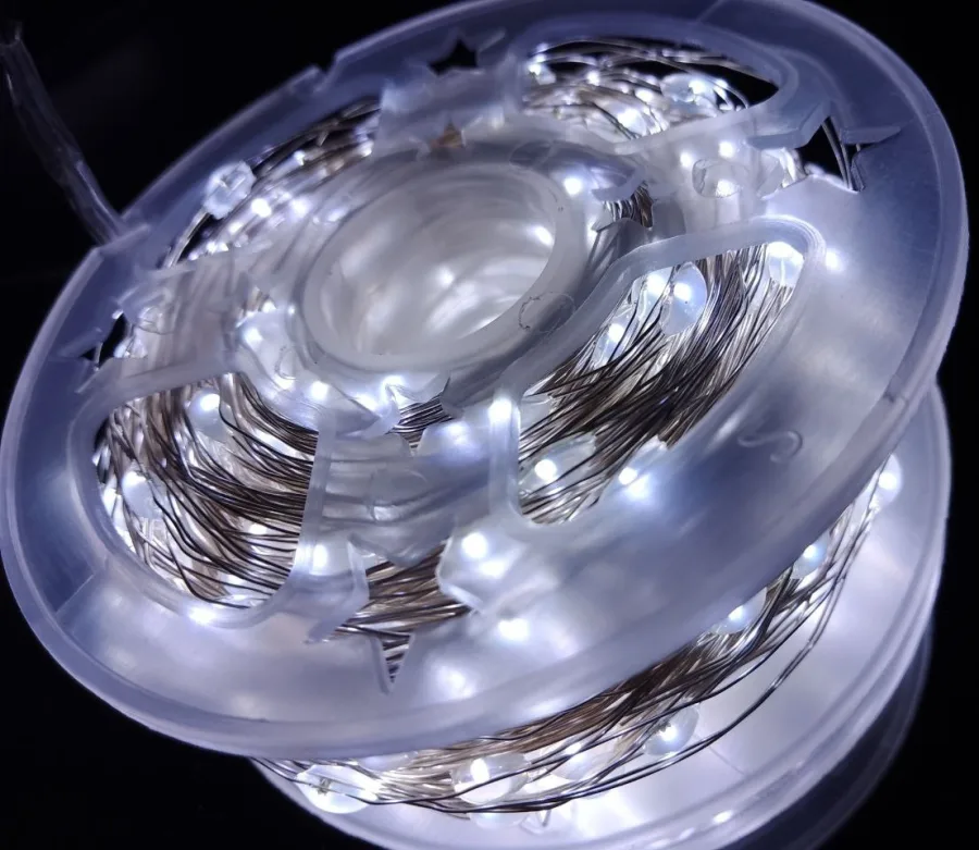 Girlanda z USB "diody LED krople" 50 m, 500 LED, zimna biała, 8 trybów + pilot